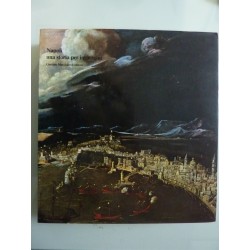NAPOLI UNA STORIA PER IMMAGINI