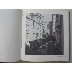 NAPOLI UNA STORIA PER IMMAGINI