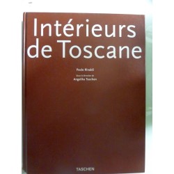 INTERIURS DE TOSCANE