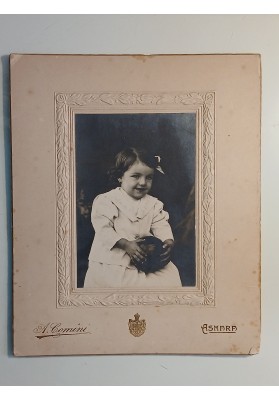 Fotografia "Ritratto di Bambina - Alessandro Comini, Asmara" 1925