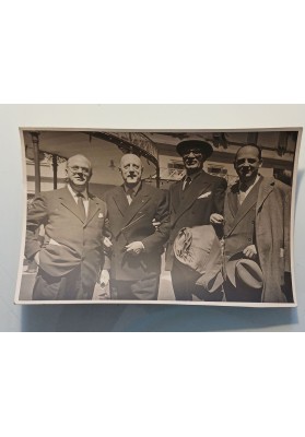 Foto Ungaretti e Prezzolini alle "Giornate Mediche della Sanità Militare " 1957