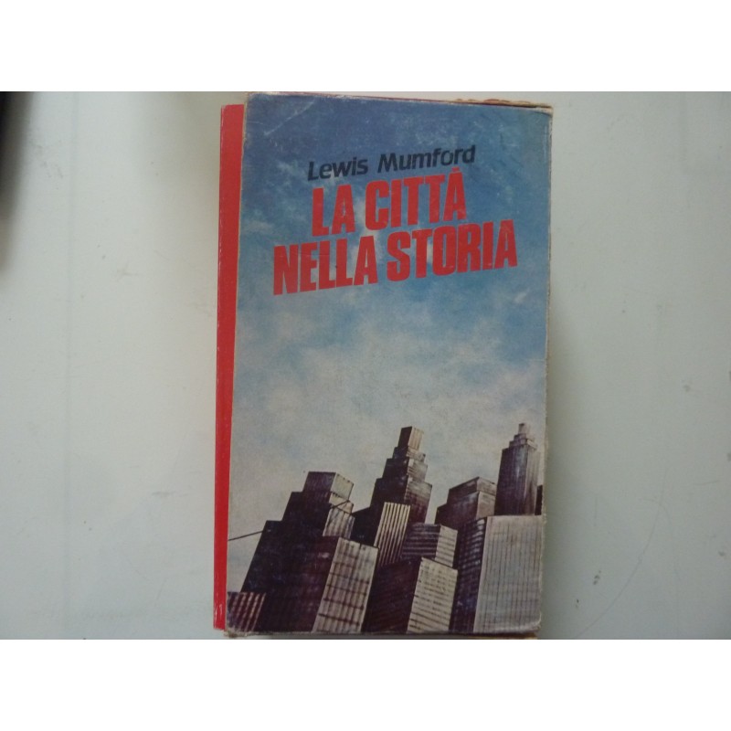 LA CITTA' NELLA STORIA