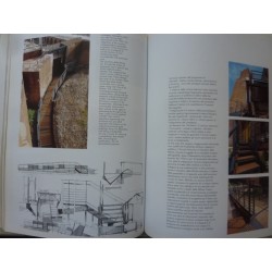 AREA  62 Rivista di Architettura e arti del progetto Maggio - Giugno 2002  ARCHEOLOGIA