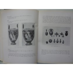 HEAD VASES IN PADULA