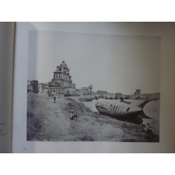 THE LAST EMPIRE PHOTOGRAPHY IN BRITISH INDIA, 1865 - 1911 Preface of The Earl Mountbatten of Burma