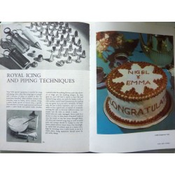 WOMAN'S OWN BOOK OF CAKE DECORATING AND CAKE DESIGN
